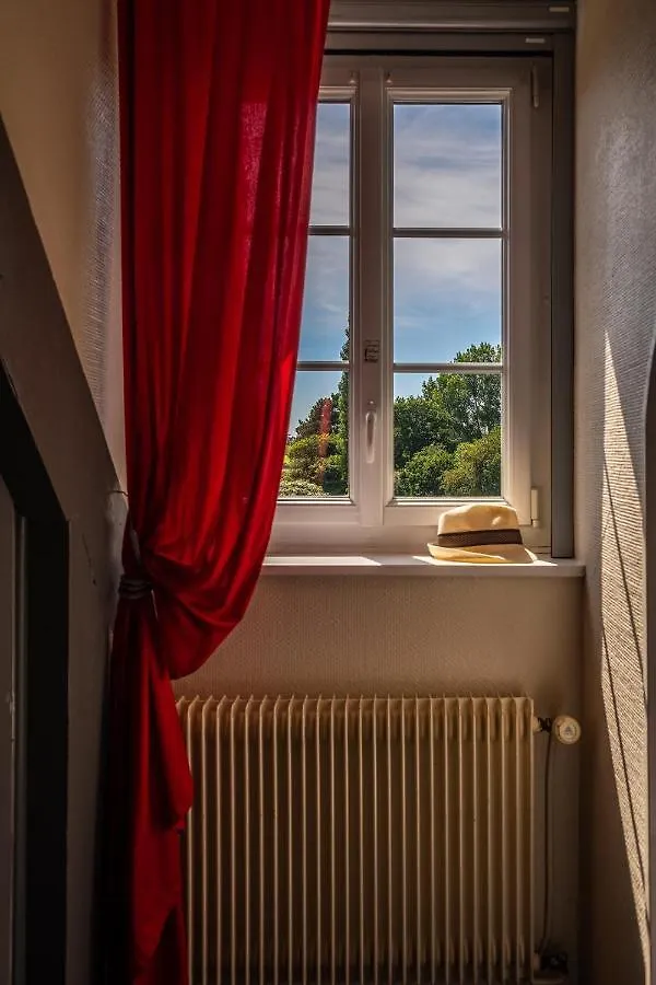 Auberge De Kerveoc'H Douarnenez 2*,